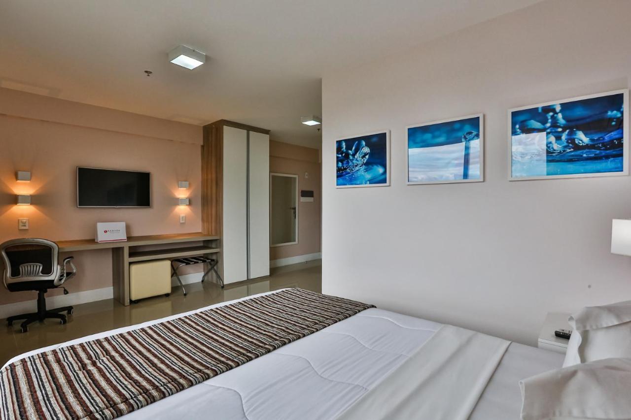 Ramada Hotel & Suites Campos Pelinca Campos dos Goytacazes Bagian luar foto