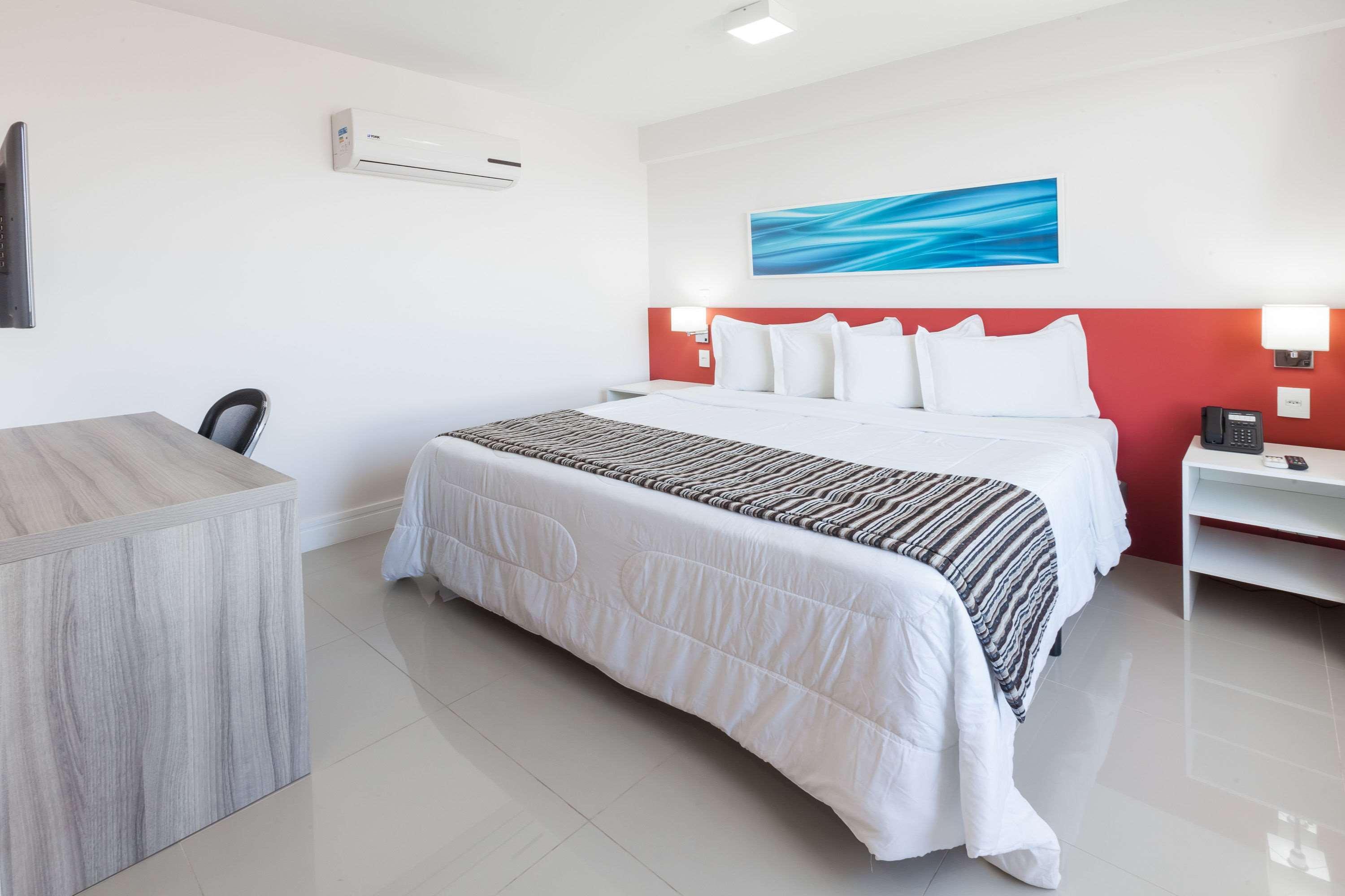 Ramada Hotel & Suites Campos Pelinca Campos dos Goytacazes Bagian luar foto