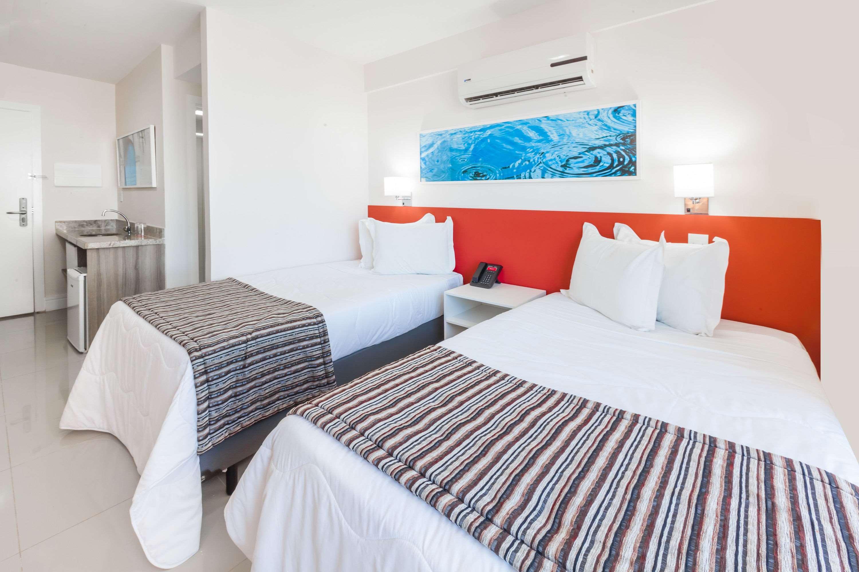 Ramada Hotel & Suites Campos Pelinca Campos dos Goytacazes Bagian luar foto