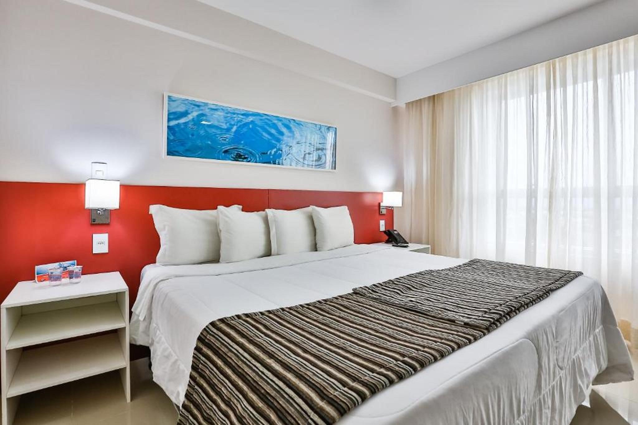 Ramada Hotel & Suites Campos Pelinca Campos dos Goytacazes Bagian luar foto