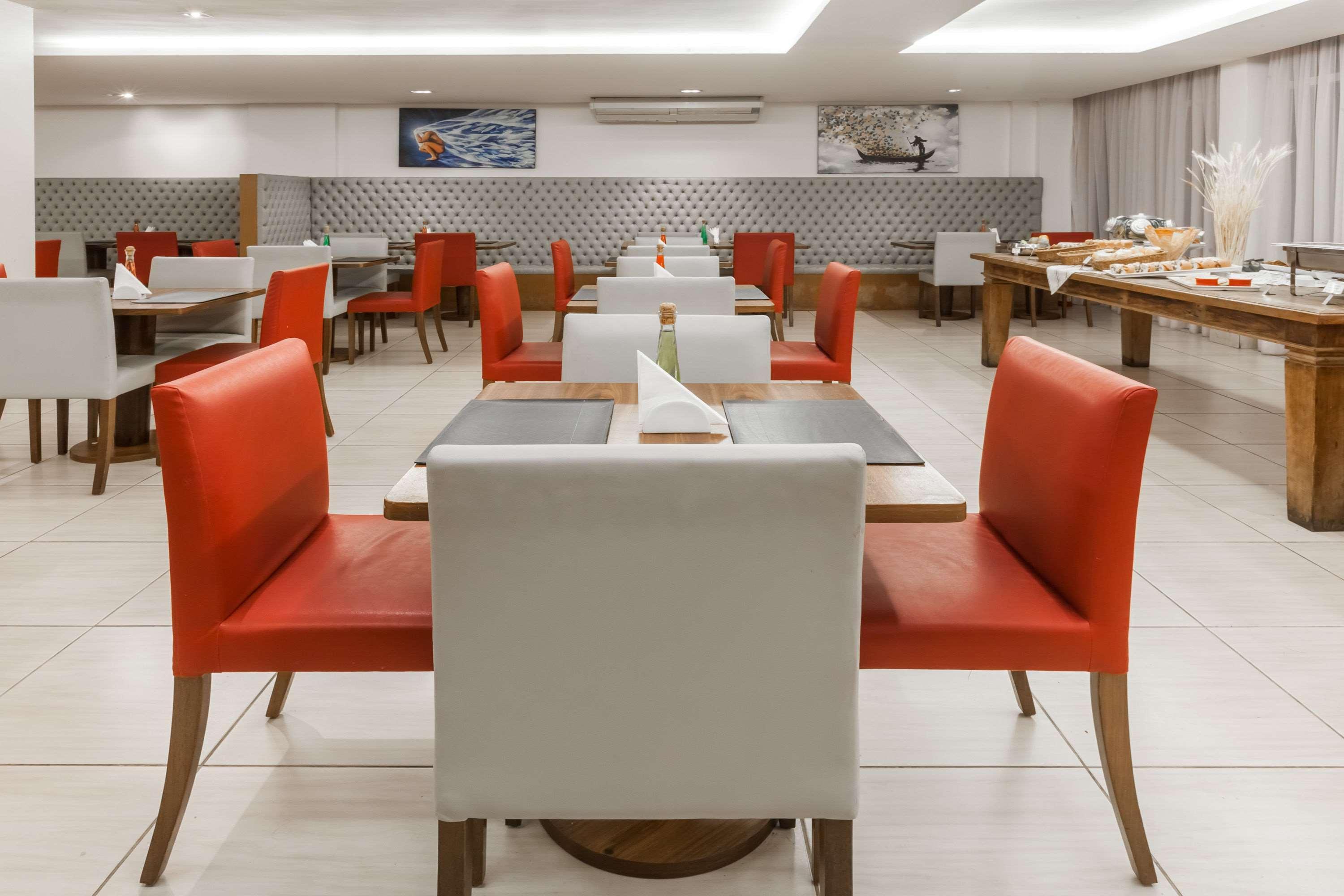 Ramada Hotel & Suites Campos Pelinca Campos dos Goytacazes Bagian luar foto