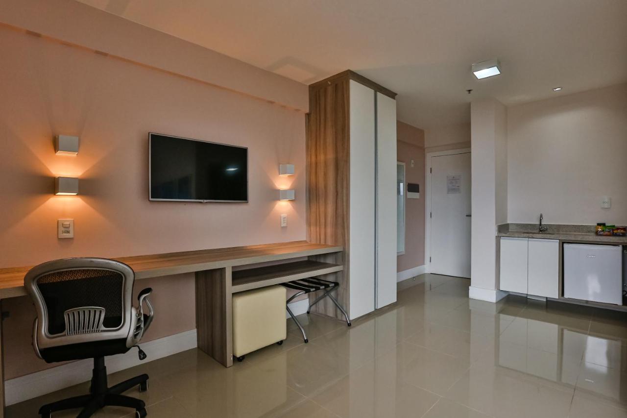 Ramada Hotel & Suites Campos Pelinca Campos dos Goytacazes Bagian luar foto