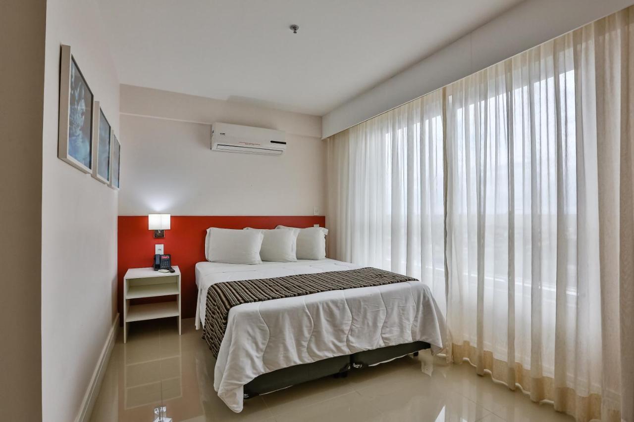 Ramada Hotel & Suites Campos Pelinca Campos dos Goytacazes Bagian luar foto