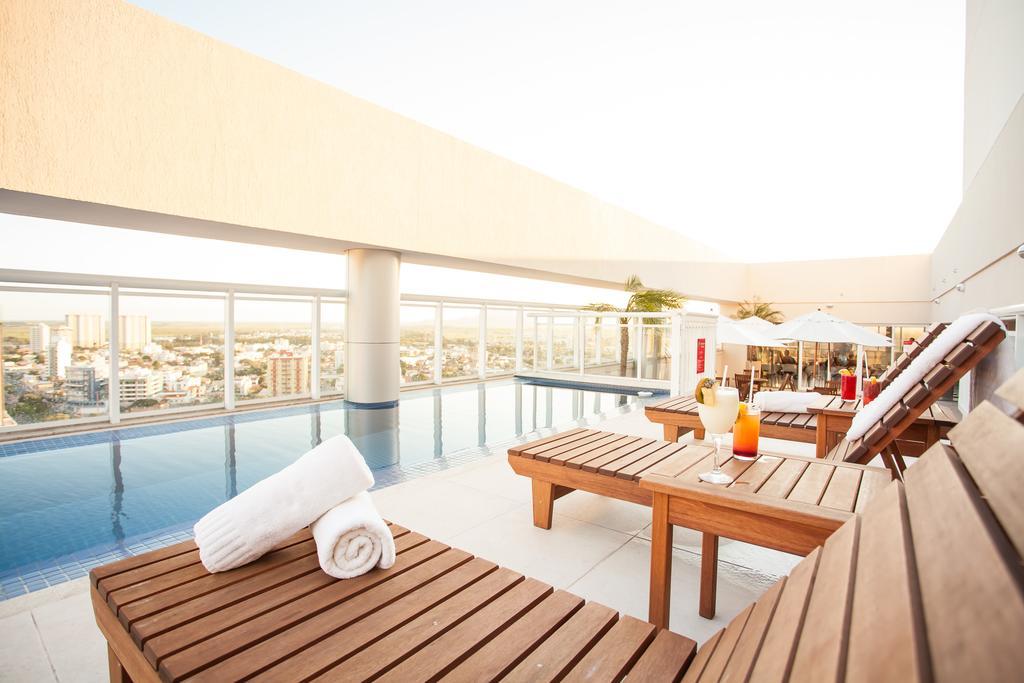 Ramada Hotel & Suites Campos Pelinca Campos dos Goytacazes Bagian luar foto