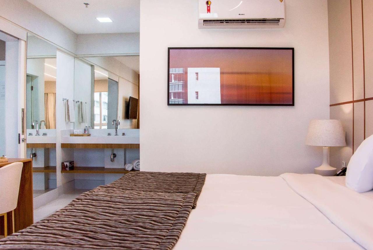 Ramada Hotel & Suites Campos Pelinca Campos dos Goytacazes Bagian luar foto