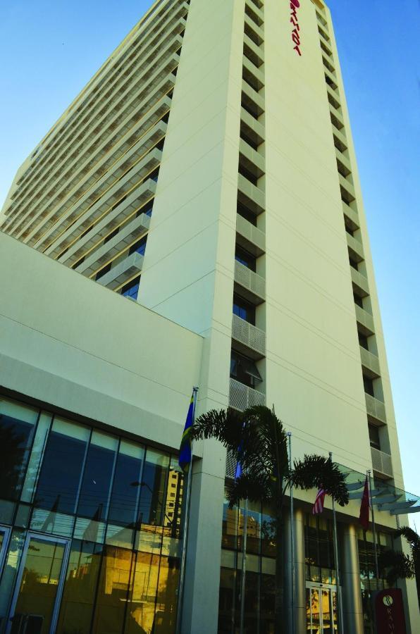 Ramada Hotel & Suites Campos Pelinca Campos dos Goytacazes Bagian luar foto